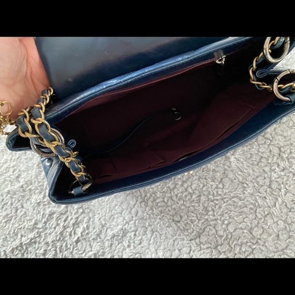 Chanel 15s accordion navy blue crinkled calfskin crossbody/shoulder flap bag - Picture 11 of 15